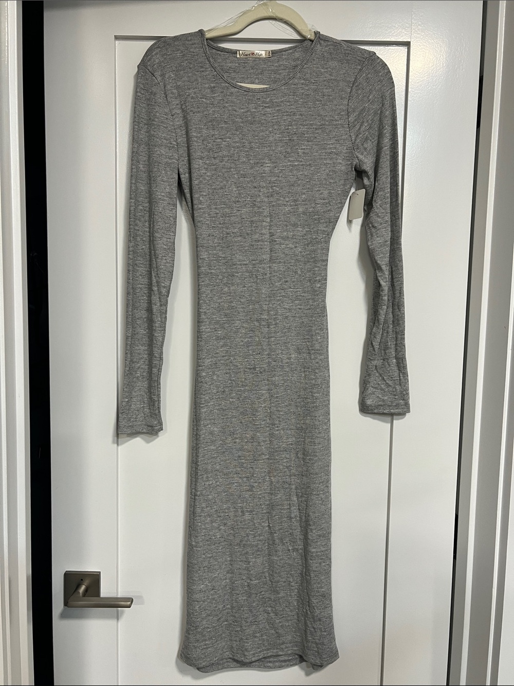 Heart & Hips Gray Long Sleeve Knit Maxi Dress